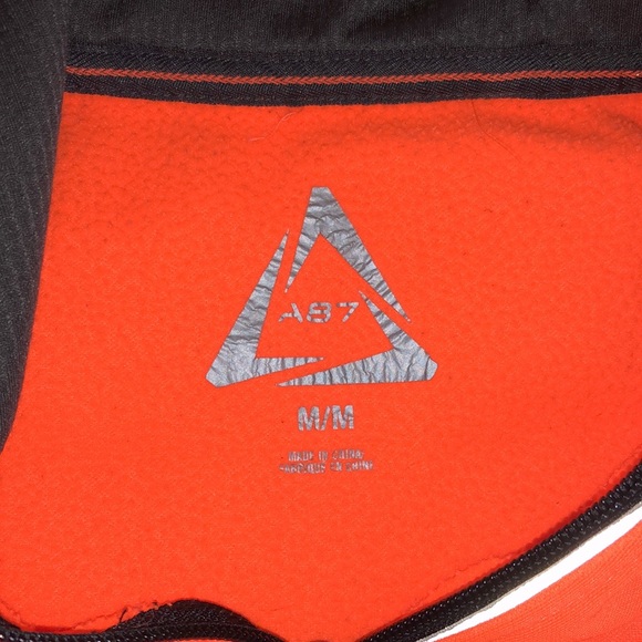 A87 sweater - Picture 3 of 3